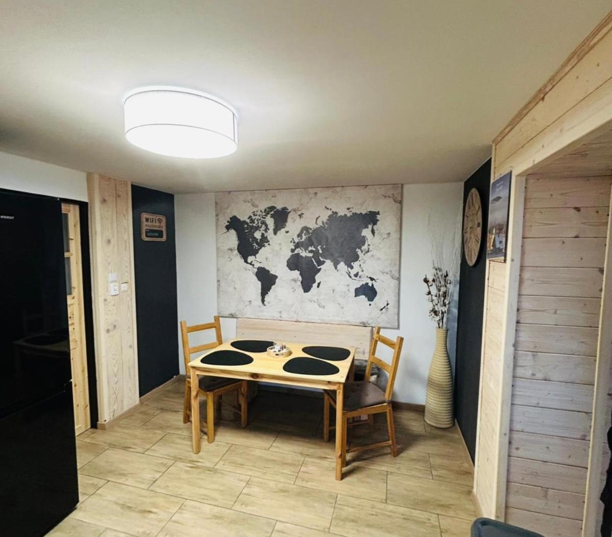 Apartman Kunst Korenov Exterior photo