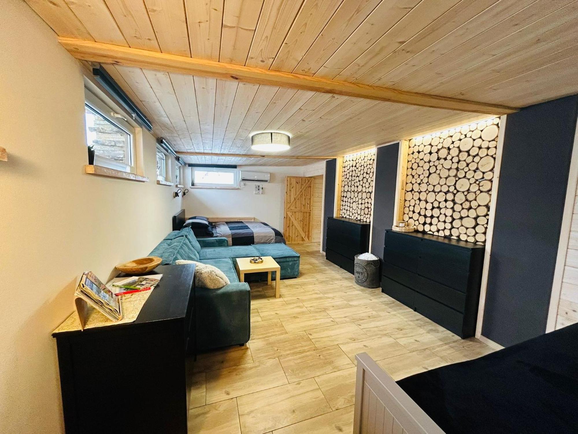 Apartman Kunst Korenov Exterior photo